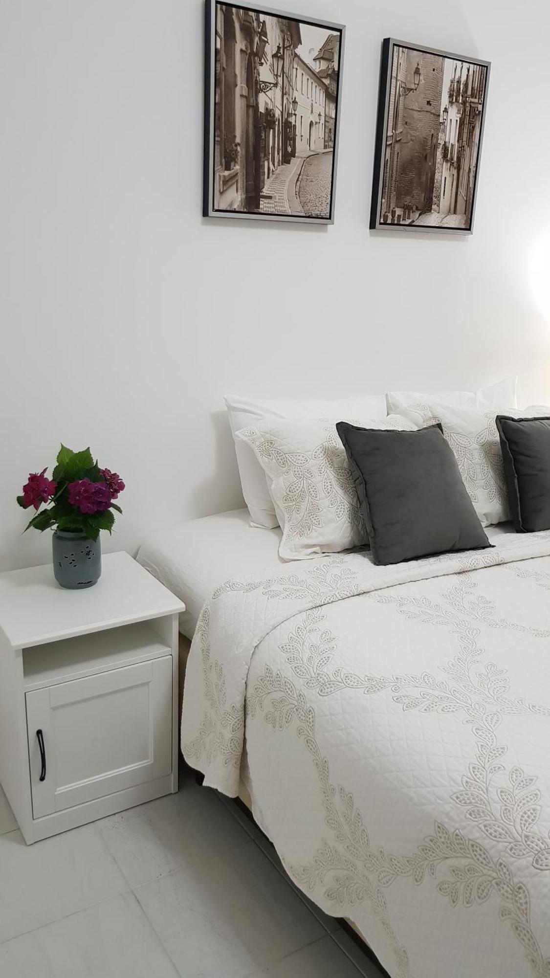 Apartments 101 Котор Экстерьер фото